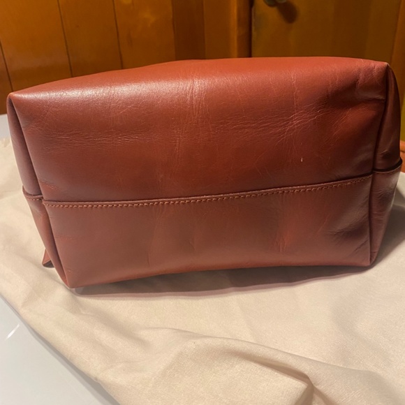 Madewell Essential Bucket Bag Cinnamon - Picture 4 of 5